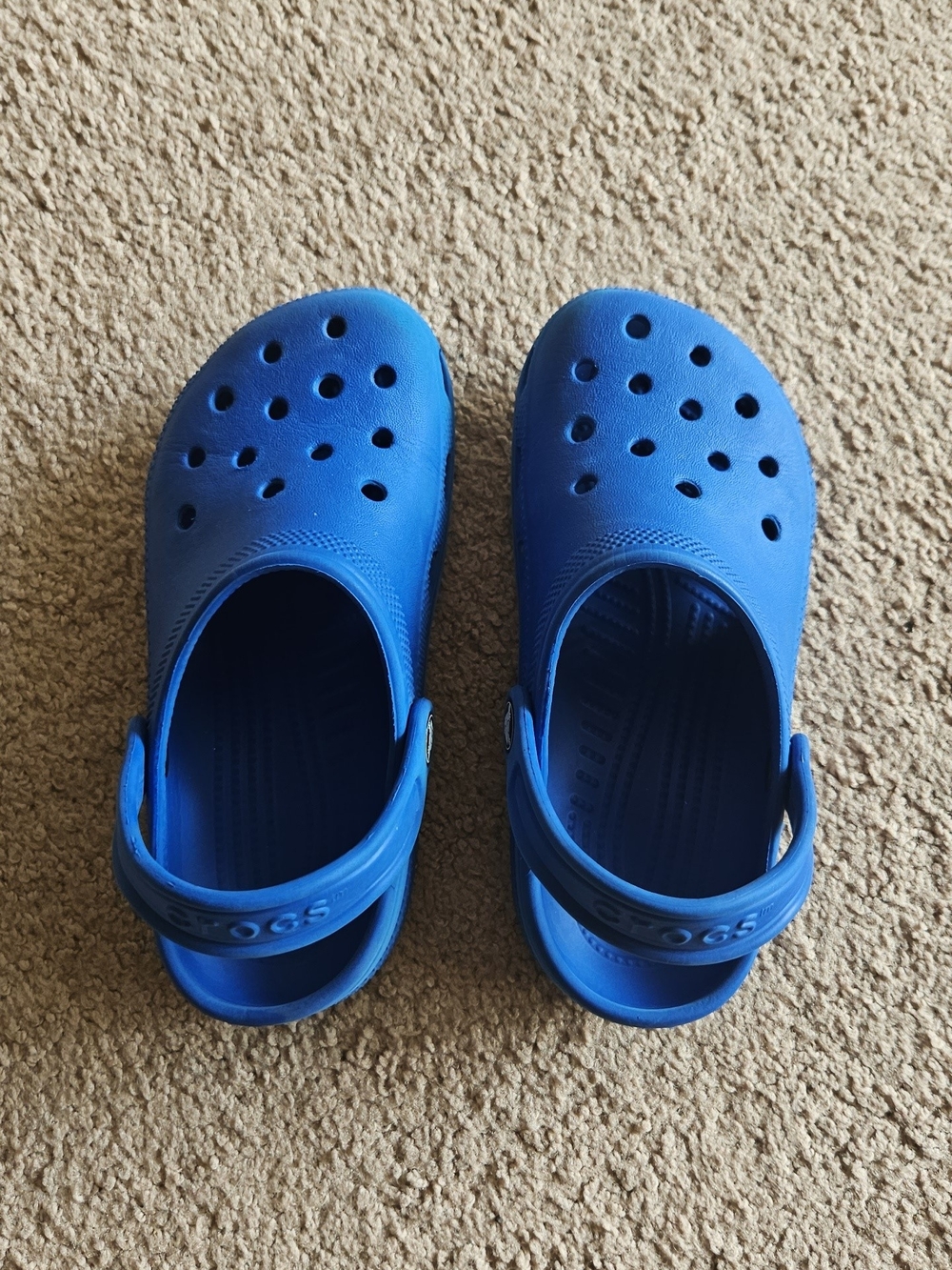 CROCS Kids Classic Clog Sandals in Bright Blue